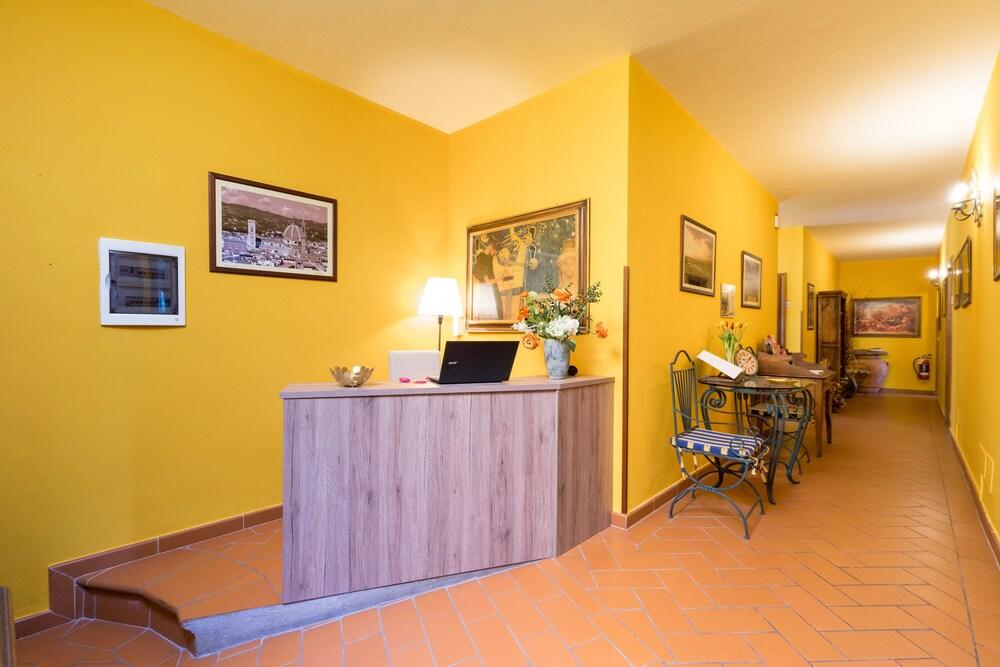 B&B Antiche Armonie Florens Exteriör bild